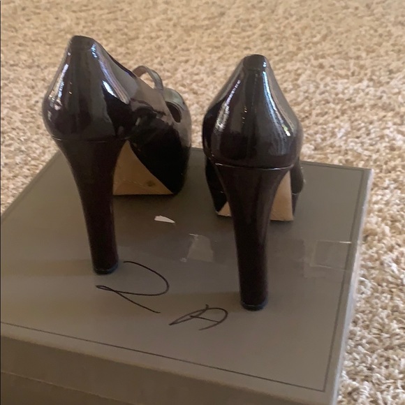 One time used - Picture 2 of 3